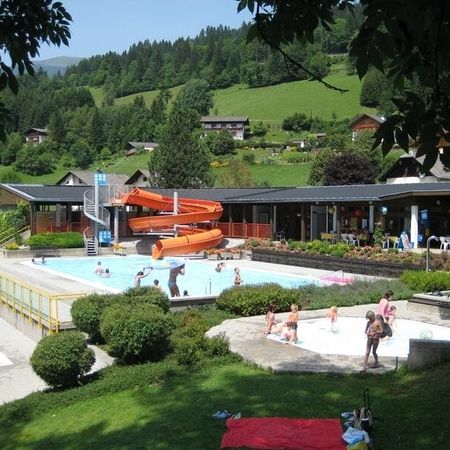 phpthuOutdoor pool with slides and various swimming poolsmb-cache-srcefcbdc55a5b5414ef385cbc5ed35bc0e-par833c8c6c63ed1309d081bcf989ad4967-dat1488882245